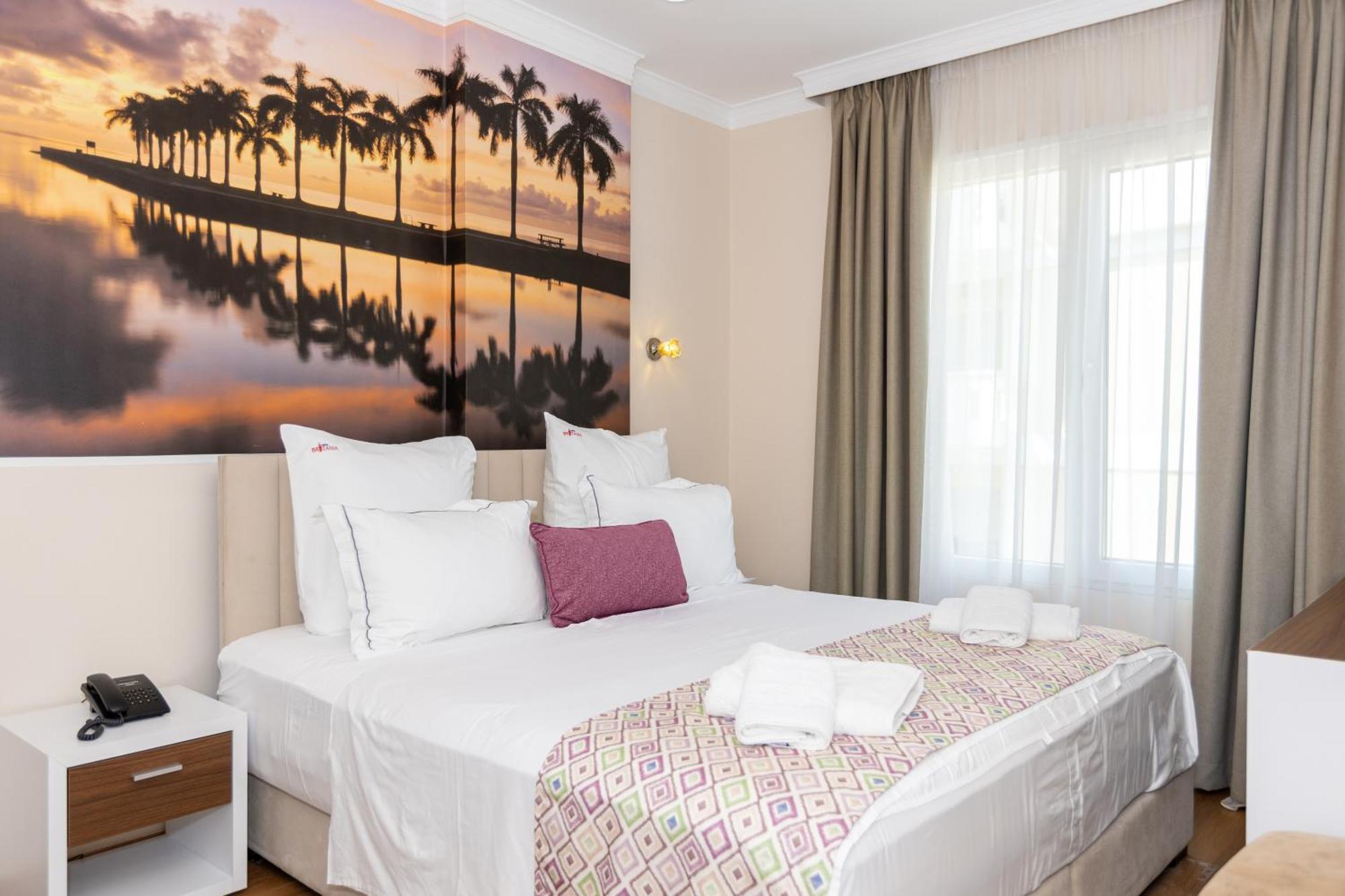 Britania Hotel Vlorë