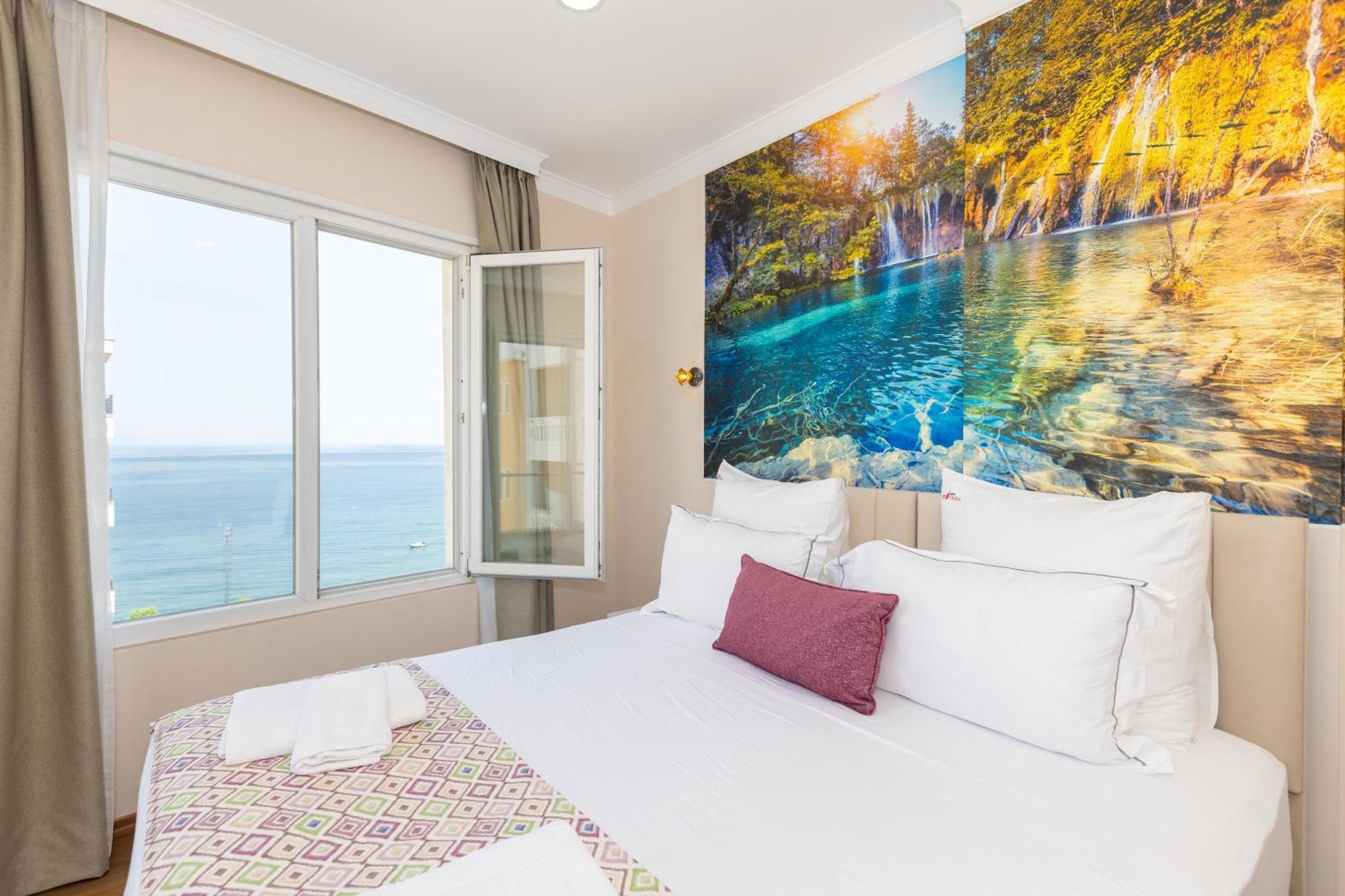 Hotel Britania 4*