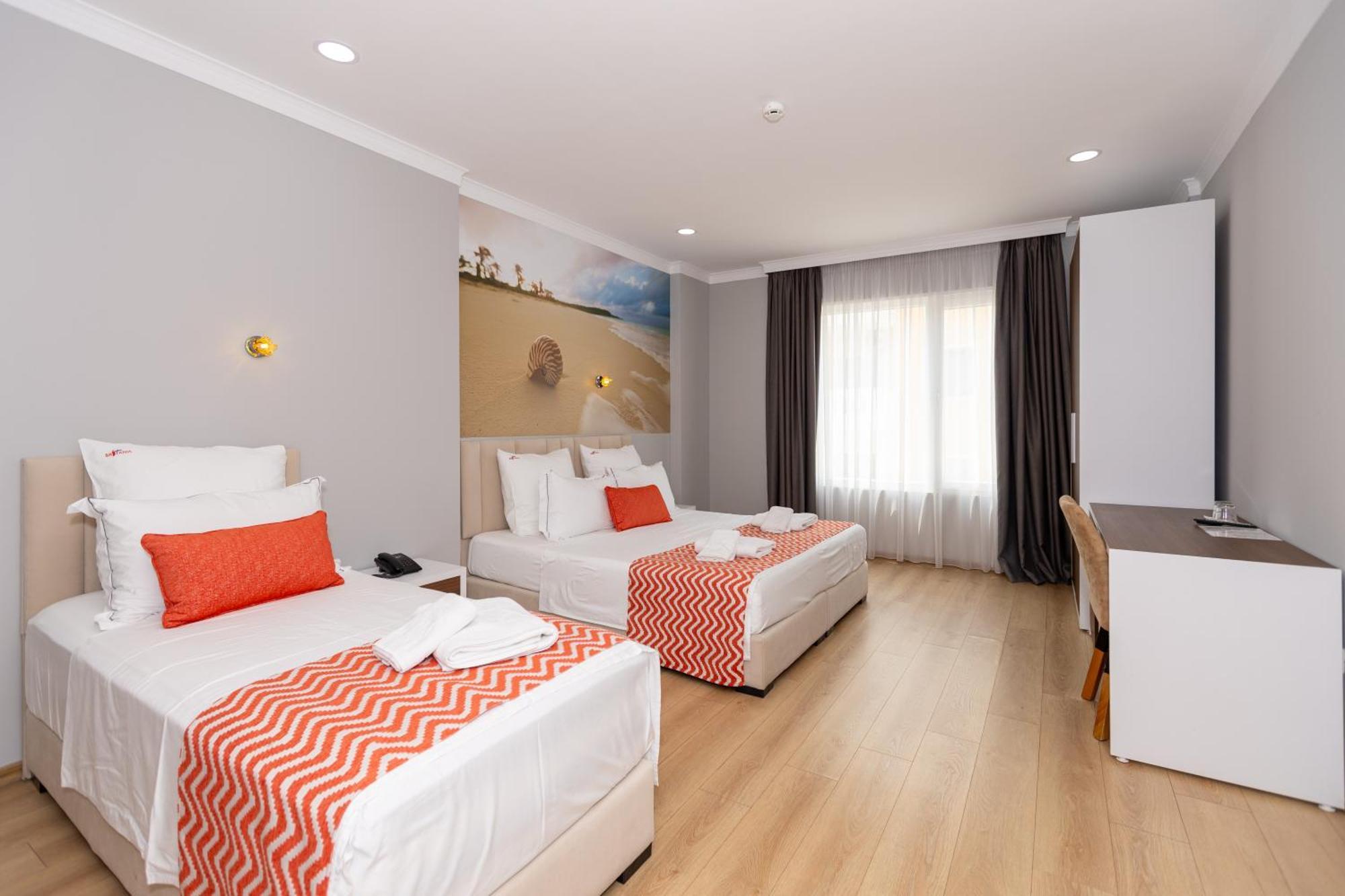 Britania 4*